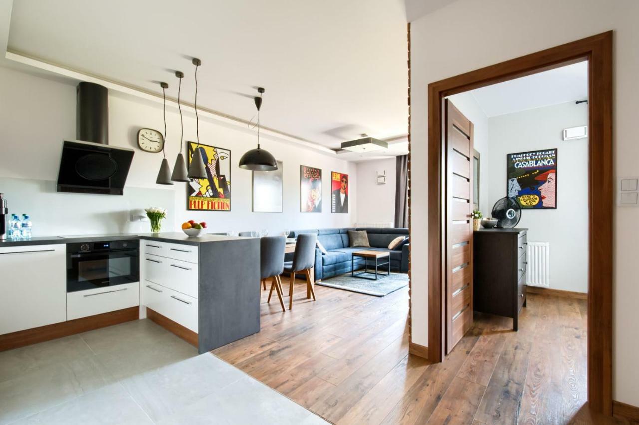 Cinema Apartment - Warszawa Exteriör bild