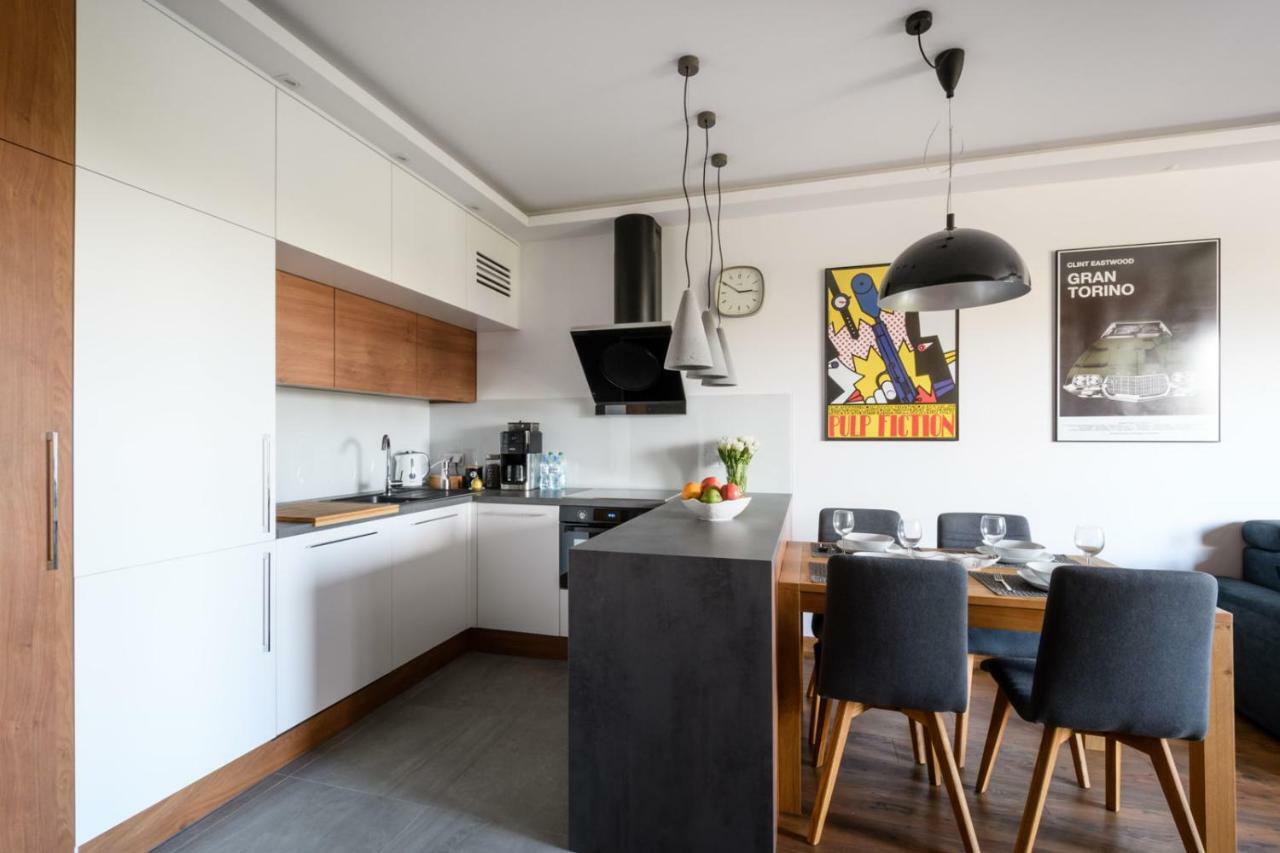 Cinema Apartment - Warszawa Exteriör bild